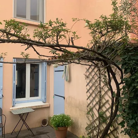 Komfortables Haus Mit Terrasse Und Garten *