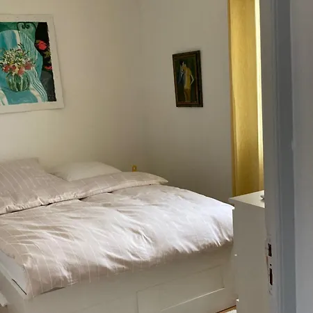 Komfortables Haus Mit Terrasse Und Garten 펜션 콜리우르