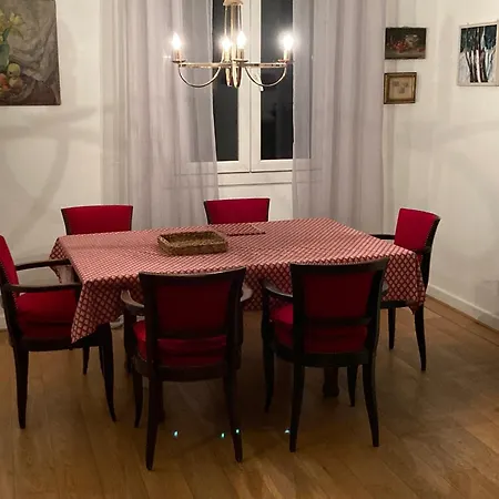 度假居 Komfortables Haus Mit Terrasse Und Garten 科利尤尔
