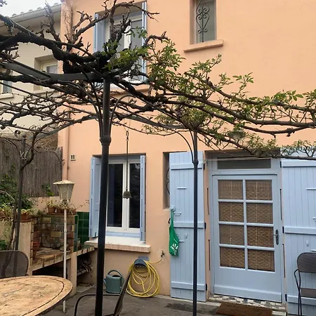Komfortables Haus Mit Terrasse Und Garten *